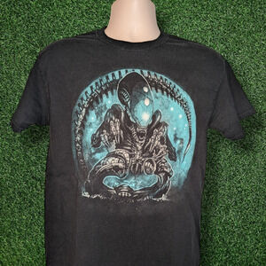 Alien Movie Lootwear T-shirt | Lootcrate - Medium